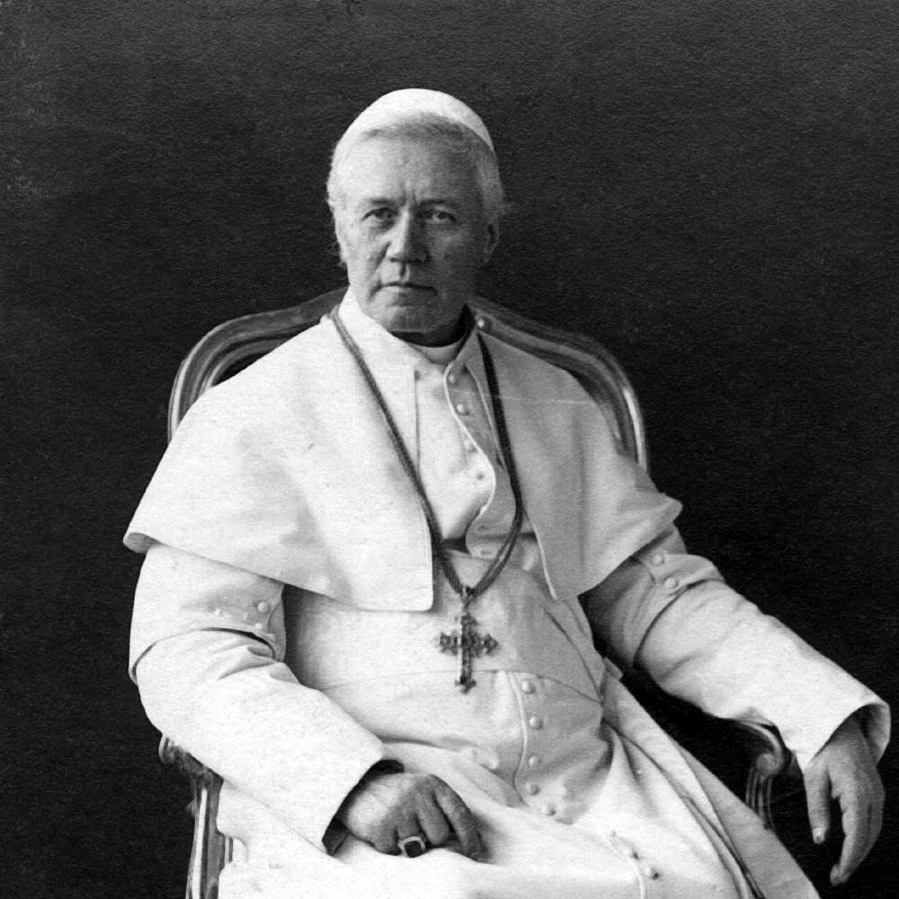 Pope-Pius-X-1905