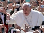Argentinian: &quot;If You Try to Understand Francis, You Will Lose Your Reason&quot;